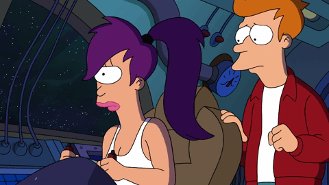 fry and leela from futurama kissing tenderly